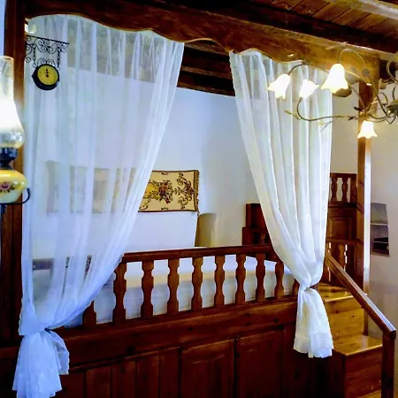 «astrofeggia» A Private Stone House Nature-seaview 度假居 Mandrákion