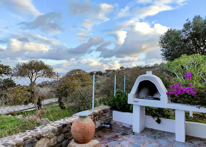 «astrofeggia» A Private Stone House Nature-seaview