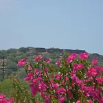 «astrofeggia» A Private Stone House Nature-seaview
