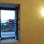 «astrofeggia» A Private Stone House Nature-seaview