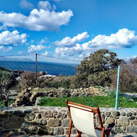 בית נופש «astrofeggia» A Private Stone House Nature-seaview *