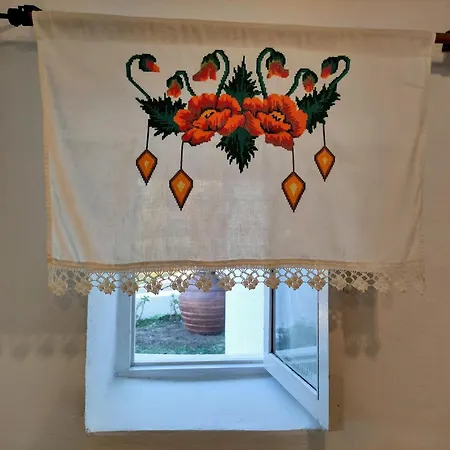 «astrofeggia» A Private Stone House Nature-seaview