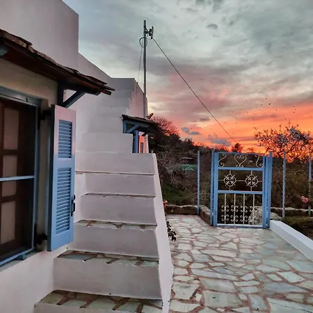«astrofeggia» A Private Stone House Nature-seaview Tatil Evi Mandrákion