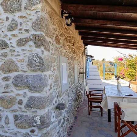 «astrofeggia» A Private Stone House Nature-seaview * Mandrákion