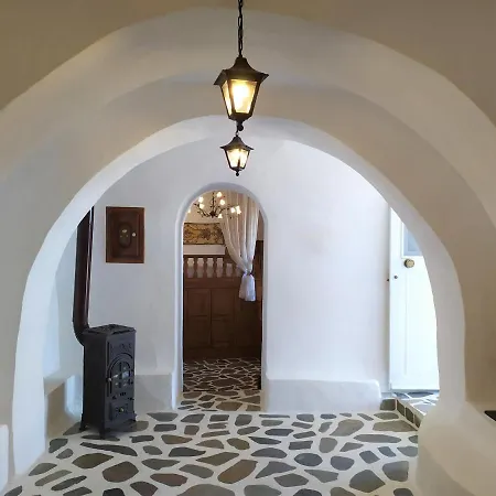 «astrofeggia» A Private Stone House Nature-seaview Nyaraló