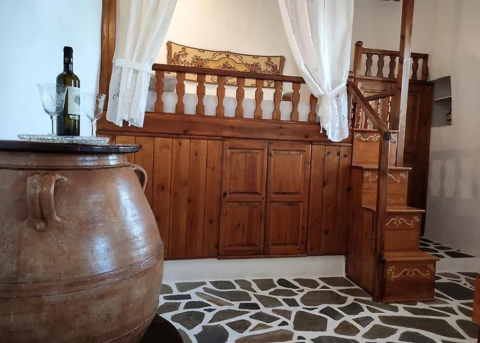 «astrofeggia» A Private Stone House Nature-seaview Mandrákion