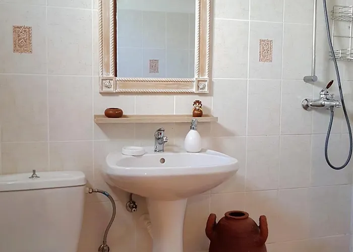 «astrofeggia» A Private Stone House Nature-seaview Tatil Evi Mandrákion