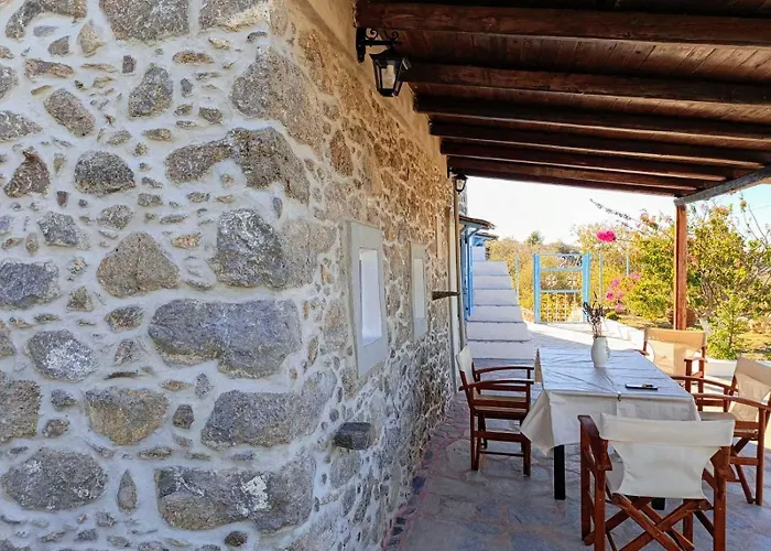 «astrofeggia» A Private Stone House Nature-seaview * Mandrákion