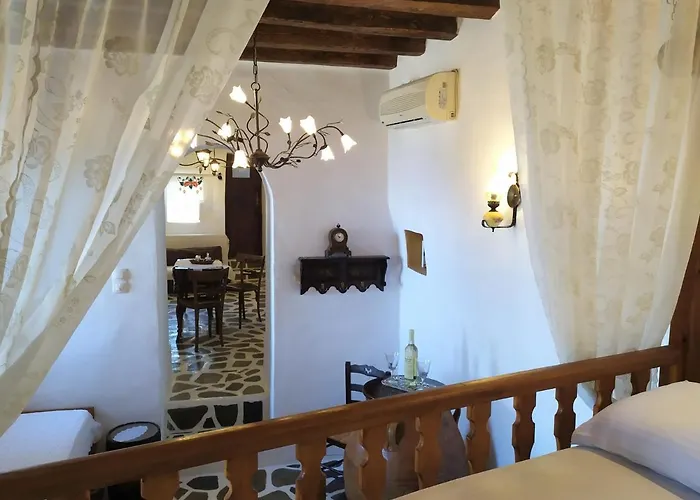 «astrofeggia» A Private Stone House Nature-seaview * Mandrákion